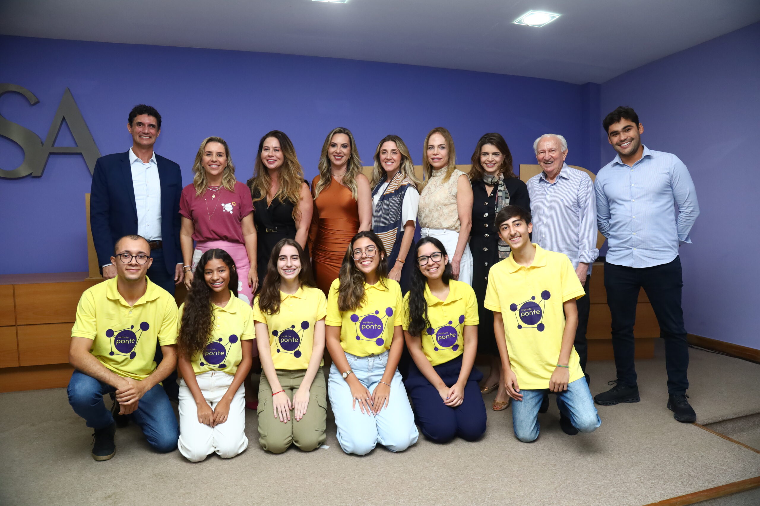 Jurados e alunos finalistas do PonTED
