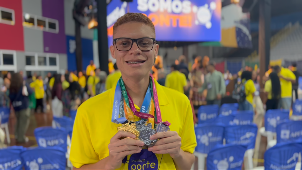 Rafael Cristian Gonçalves, de Datas interior de Minas Gerais, conquistou 5 vezes medalhas na OBMEP e hoje cursa Medicina na UFMG